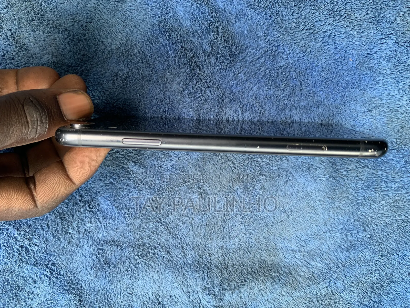 Apple XR 64 GB Black