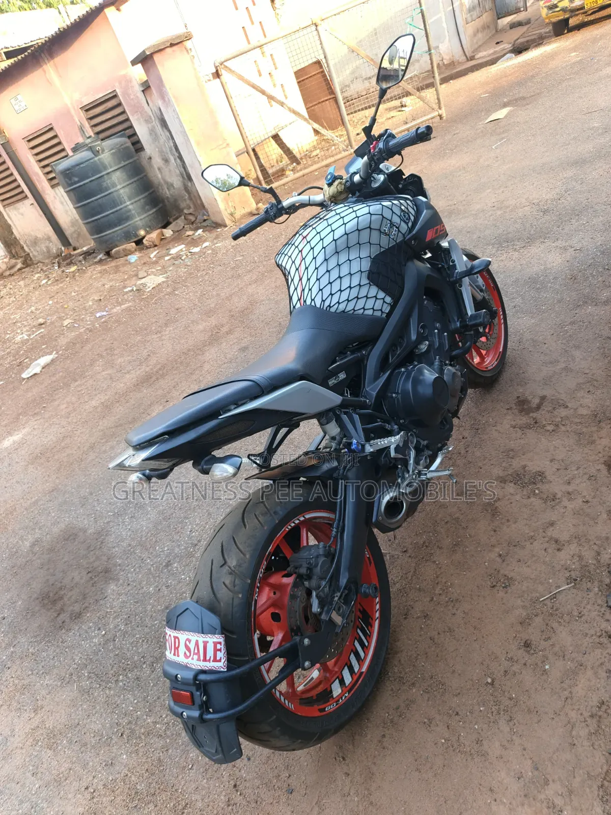 Yamaha 2018 White