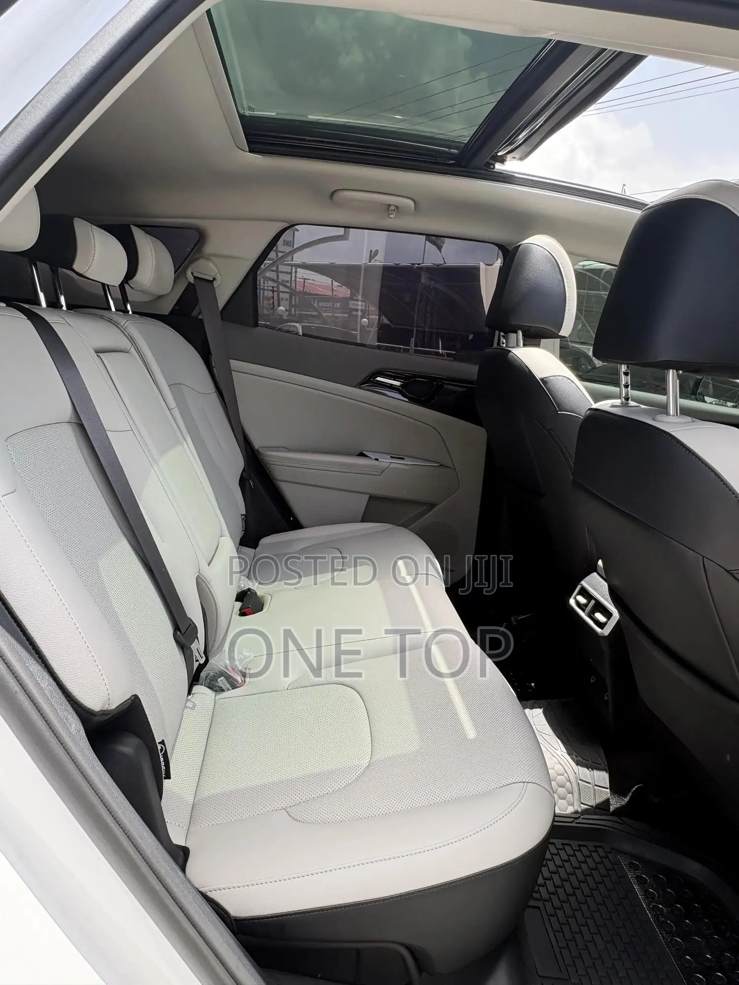Kia Sportage SX-Prestige FWD 2025 White