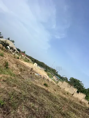 Unfinished Building Structures – Quick Sale at Kasoa (Akotsi)