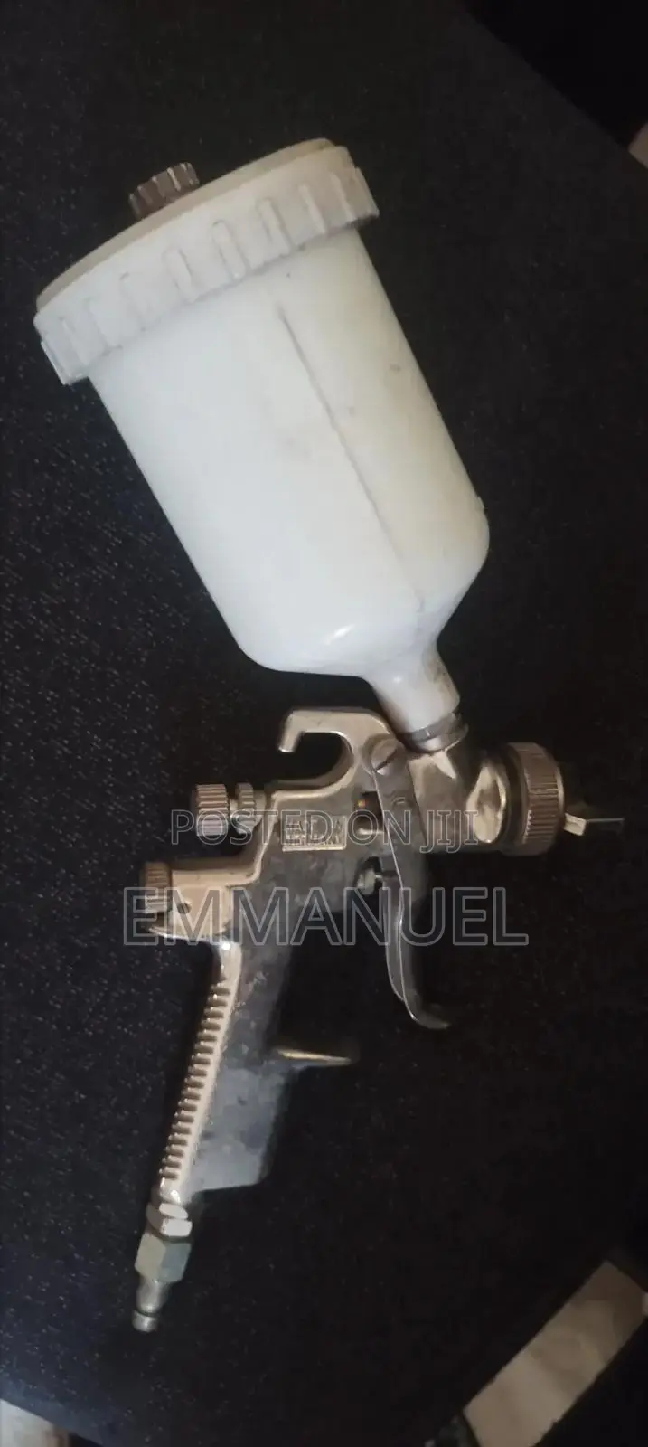 Paint Spraying Gun