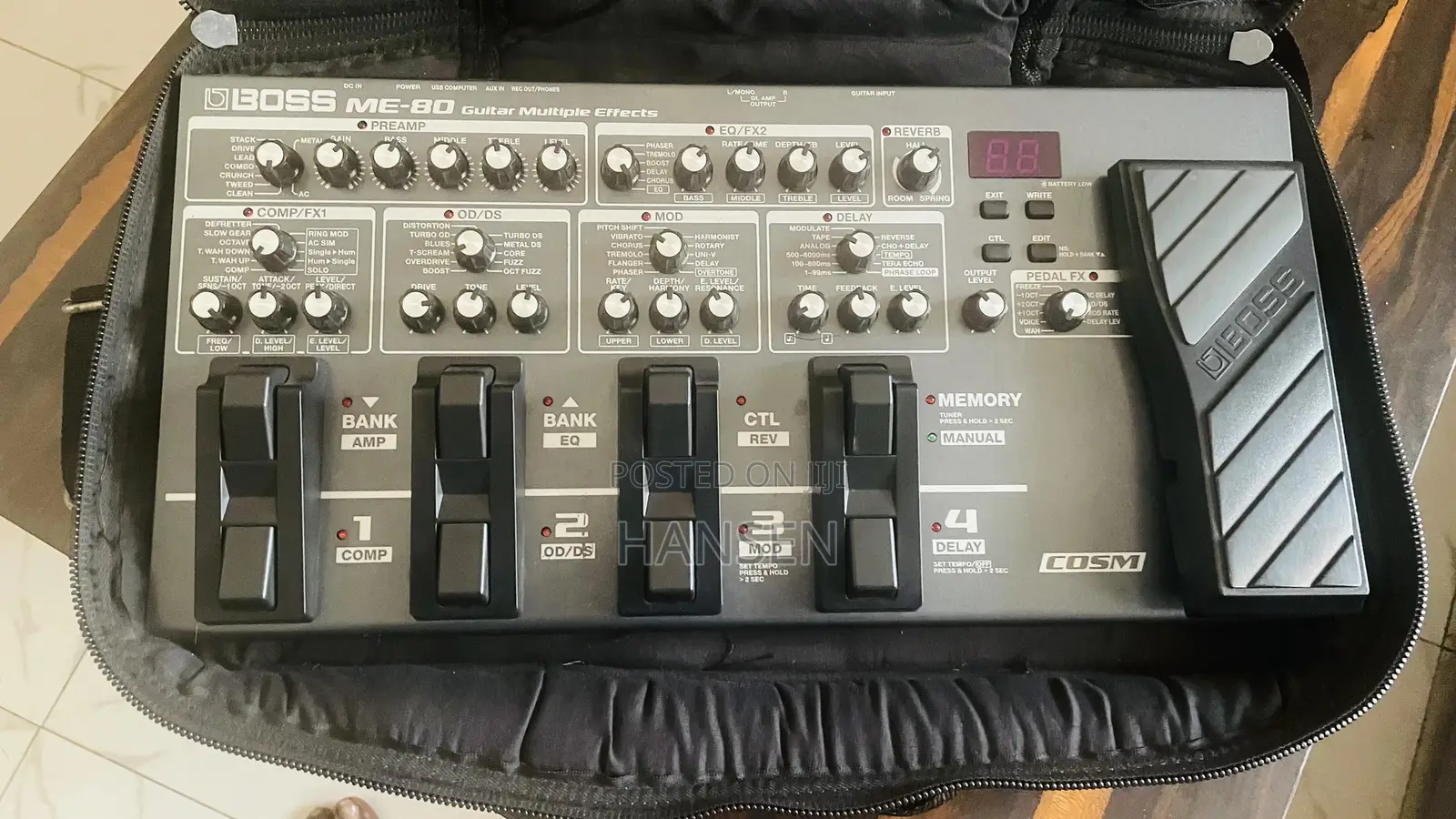 Boss Me-80 Guitar Multiple Effect Pedal