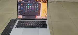 Laptop Apple MacBook Pro 2021 M1 16GB Apple M1 Pro SSD 500GB