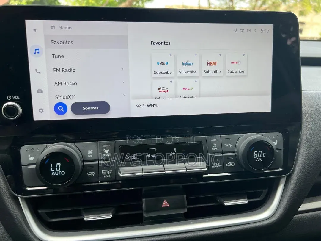 Toyota Grand Highlander Hybrid 2024 Black