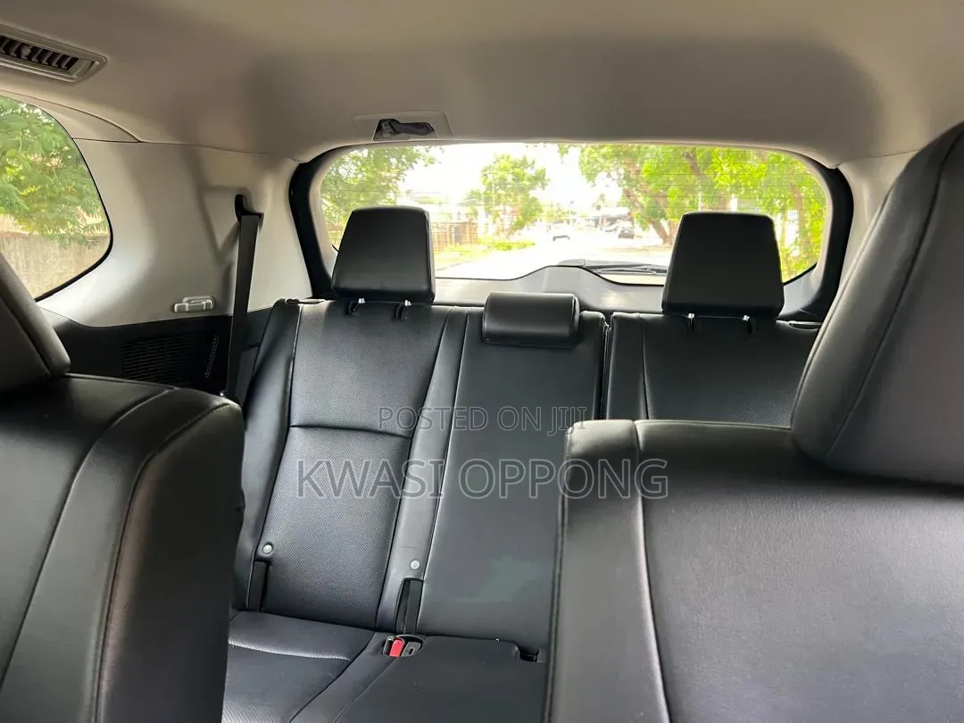 Toyota Grand Highlander Hybrid 2024 Black