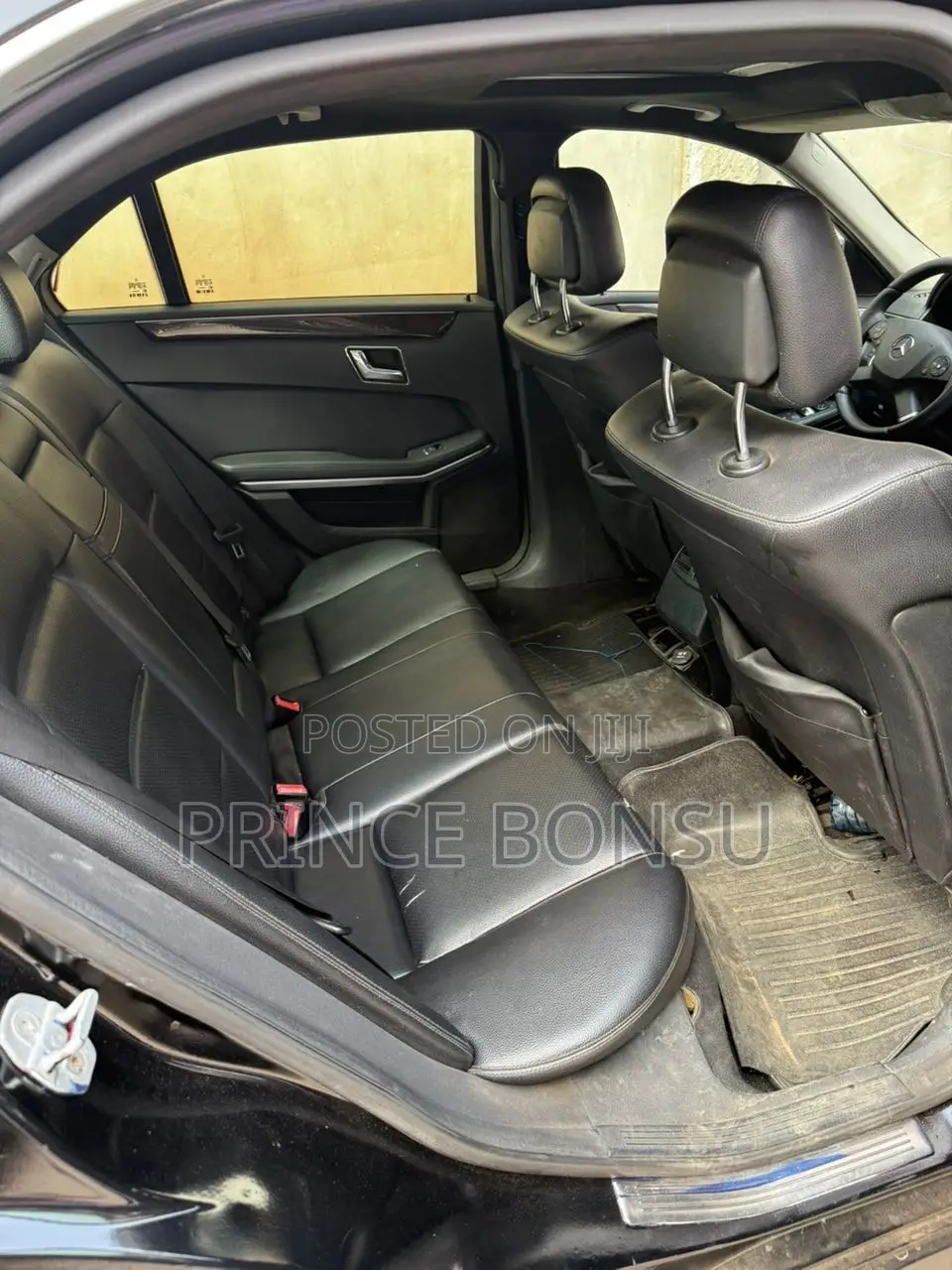 Mercedes-Benz E300 2011 Black