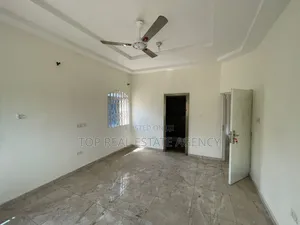 3bdrm Apartment in Nic for rent