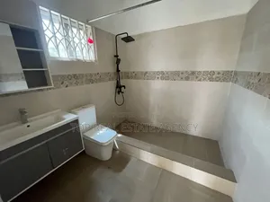 3bdrm Apartment in Nic for rent