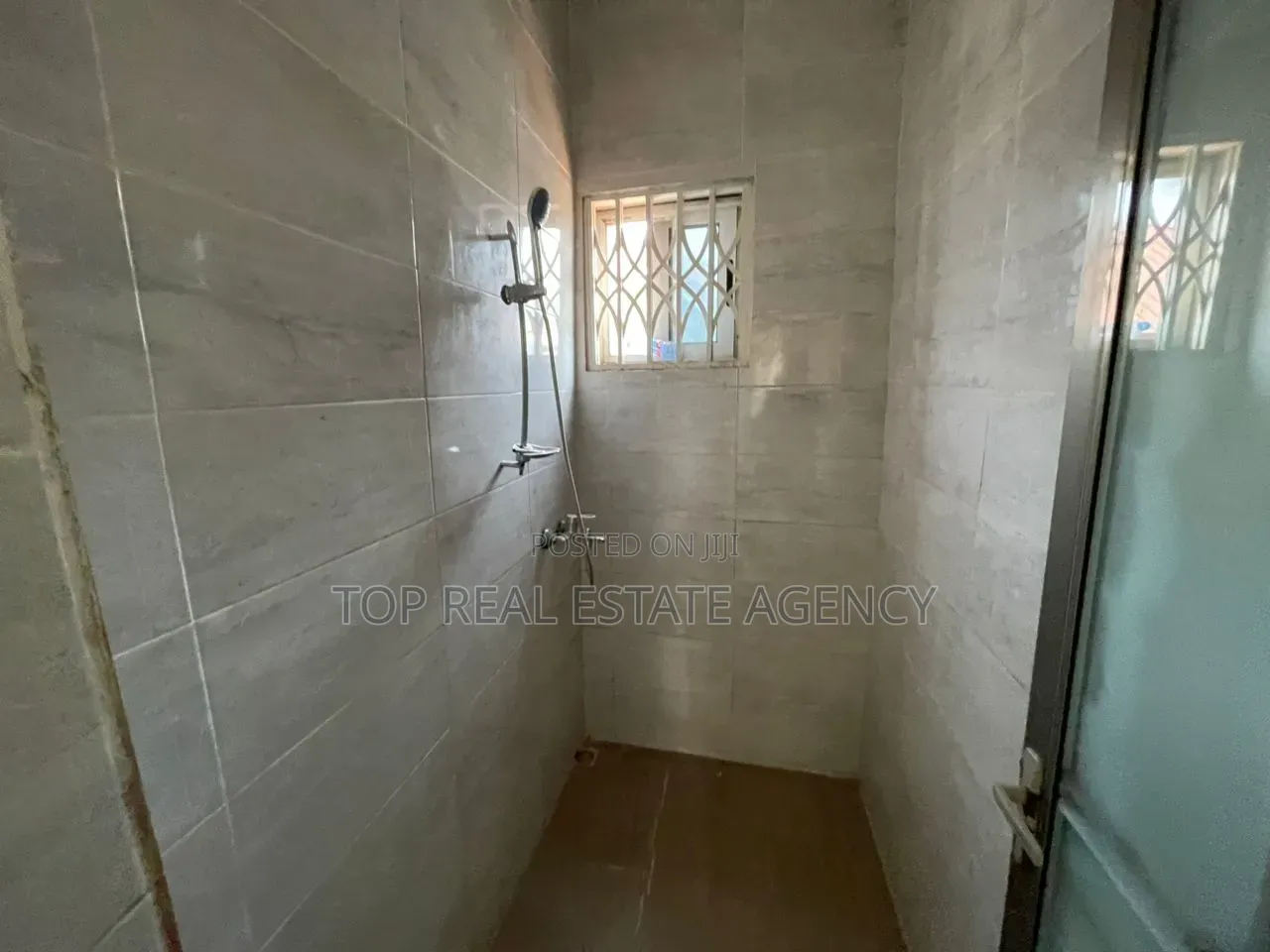 3bdrm Apartment in Nic for rent