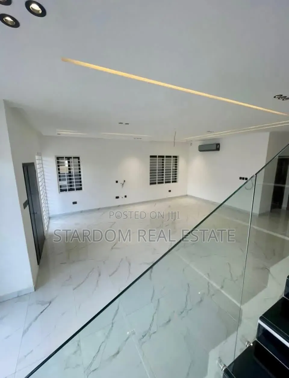 4bdrm Duplex in Ayi Mensah, Oyarifa Mall Area for sale
