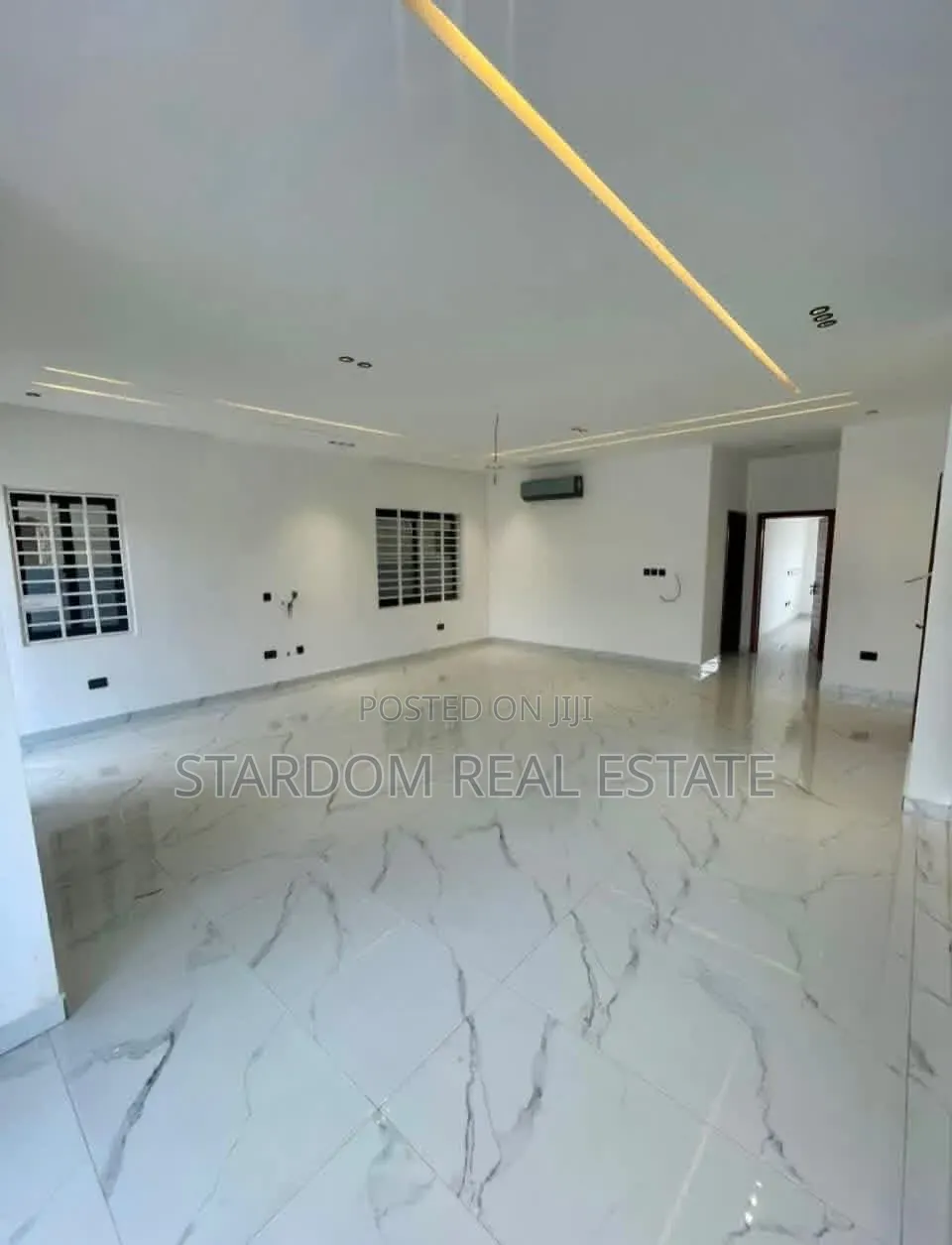 4bdrm Duplex in Ayi Mensah, Oyarifa Mall Area for sale