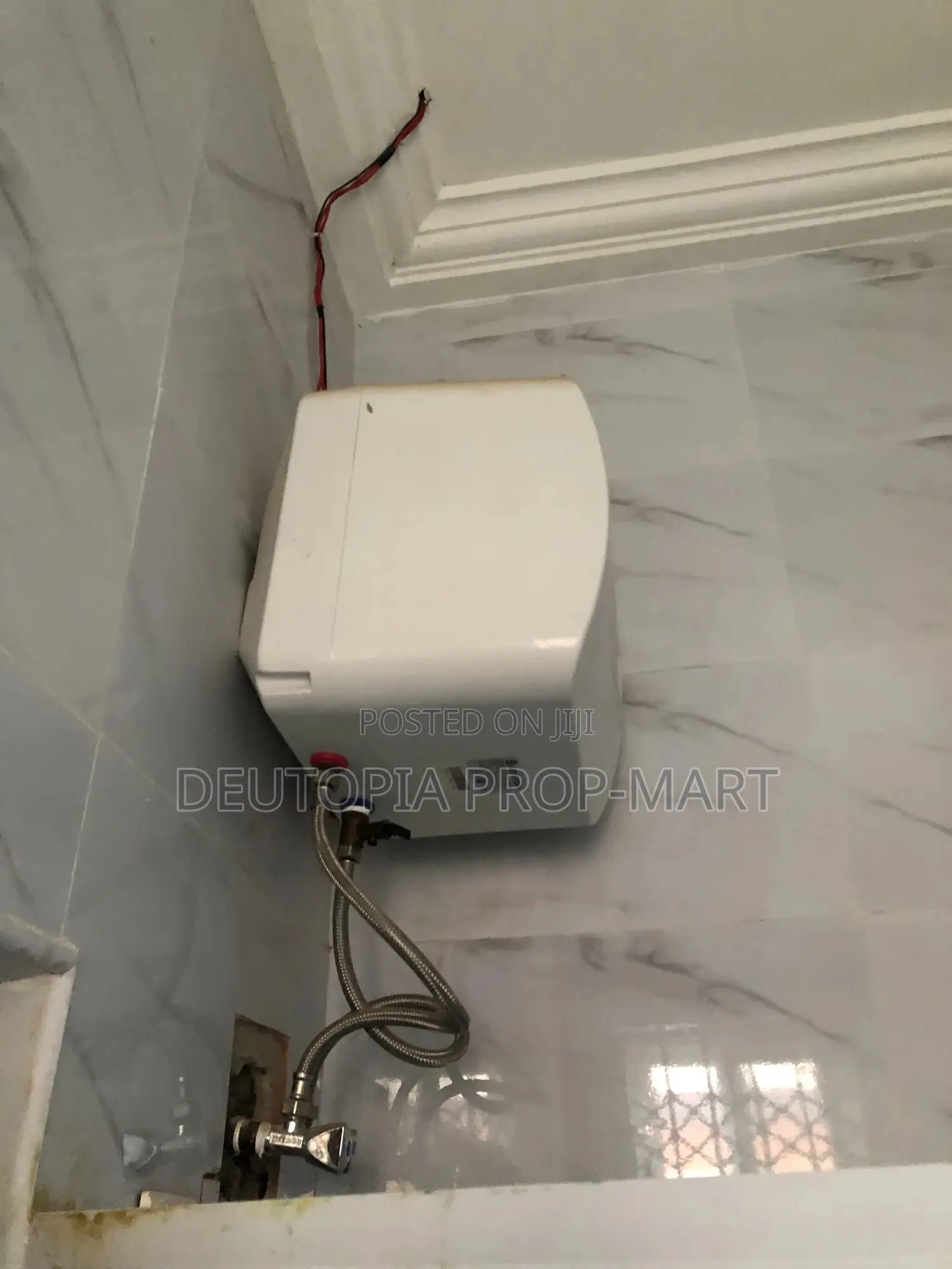 5bdrm House in Devtraco, Tema Metropolitan for rent