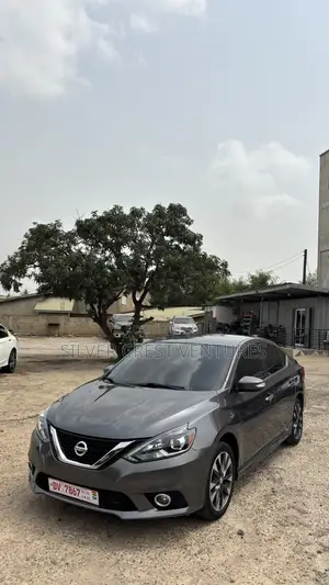 Nissan Sentra SR 2018 Gray
