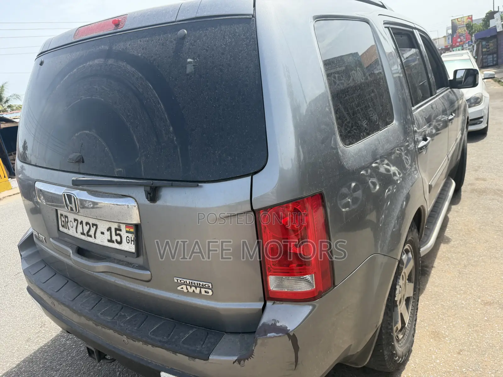 Honda Pilot Touring 4dr SUV 4WD (3.5L 6cyl 5A) 2009 Silver