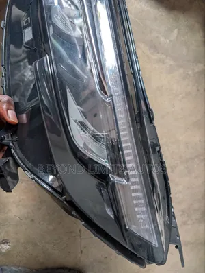Honda Cr-v CRV 2023,2023,2025 Head Light / Headlight