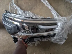 Toyota Hilux 2020,2021,2022,2023,2024 Headlight / Head Light