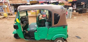 Bajaj RE 2025 Green