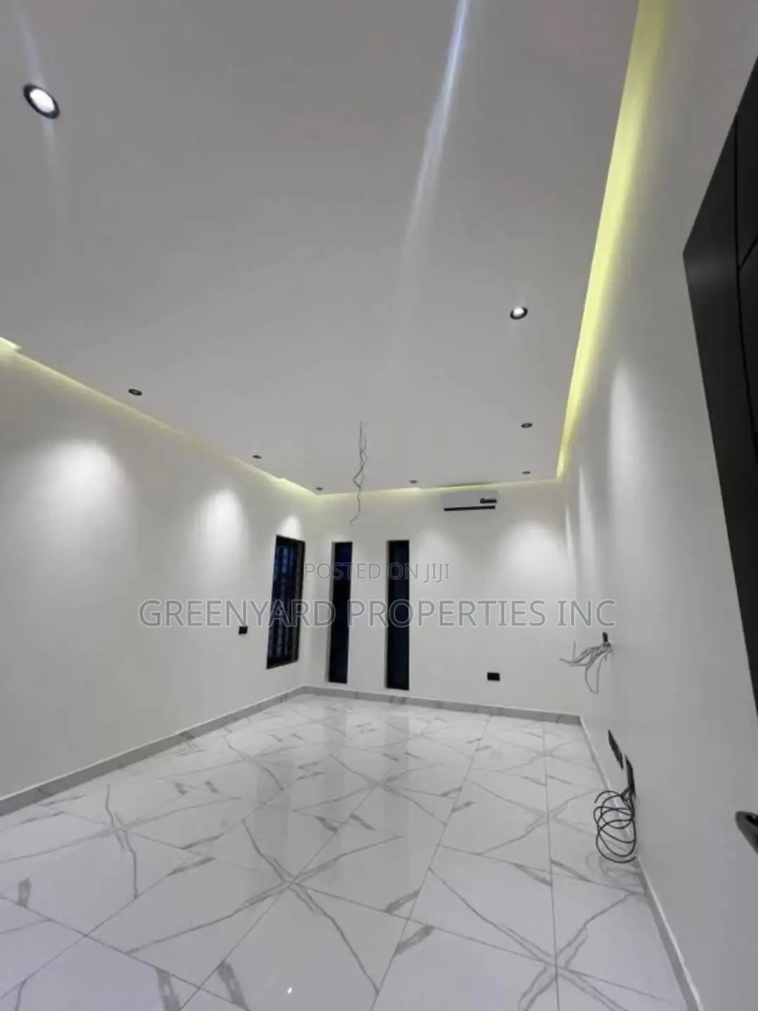 3bdrm House in Hills, East Legon for sale