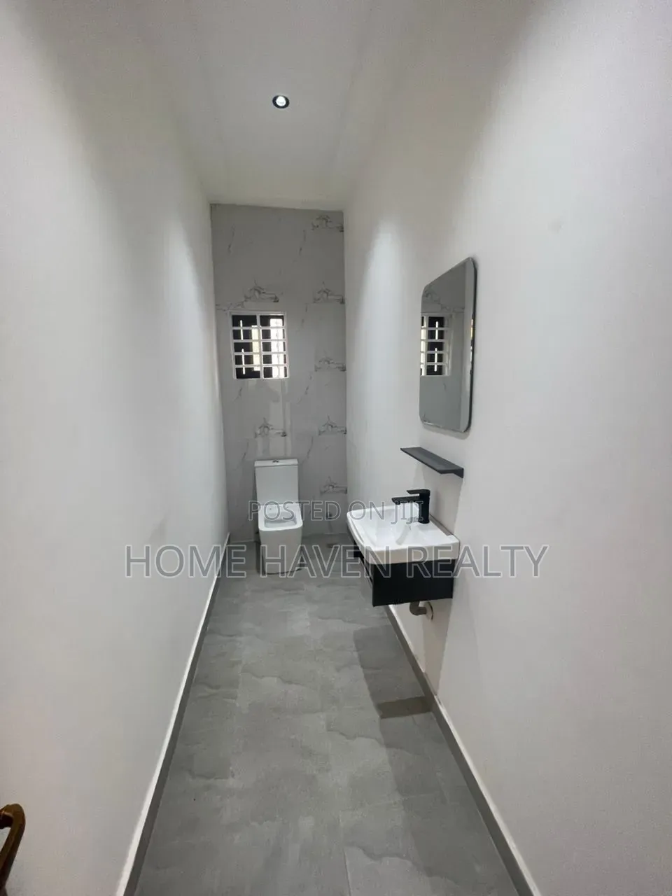 3bdrm House in Oyarifa for sale