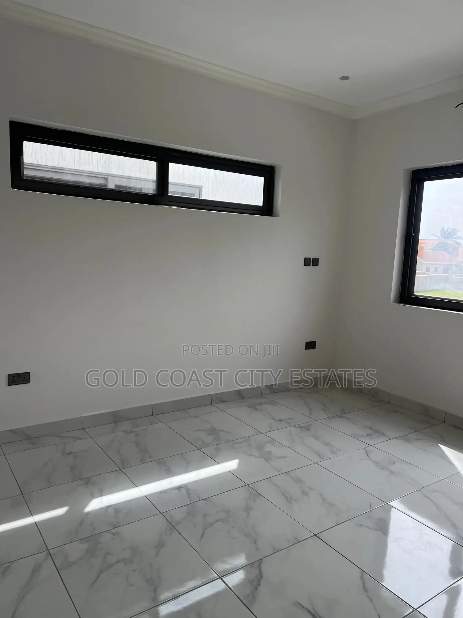 4bdrm House in Airport Residential Area for sale