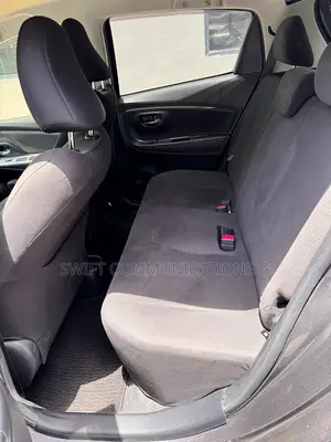 Toyota Vitz 1.3 FWD 5dr 2016 Gray