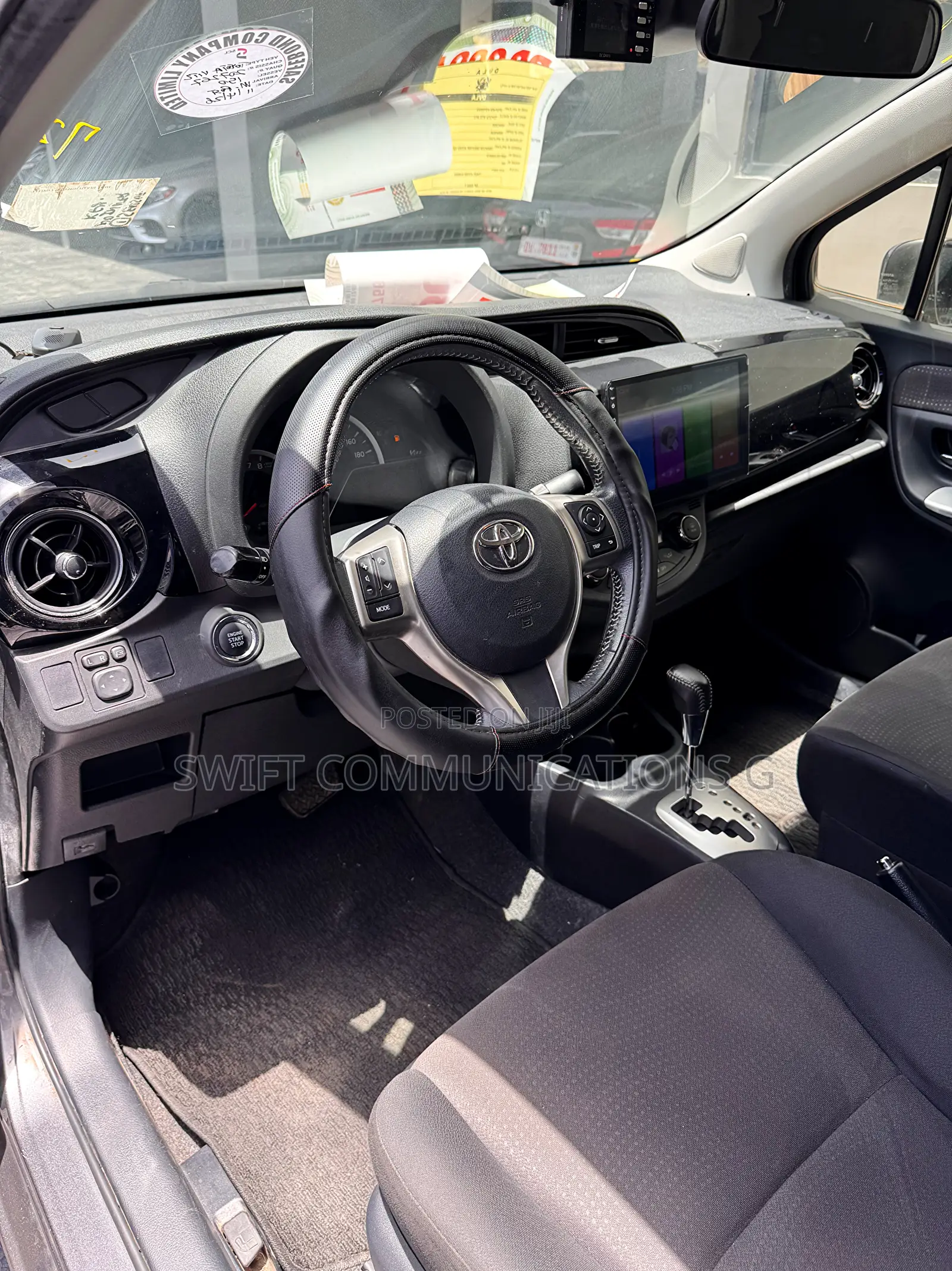Toyota Vitz 1.3 FWD 5dr 2016 Gray