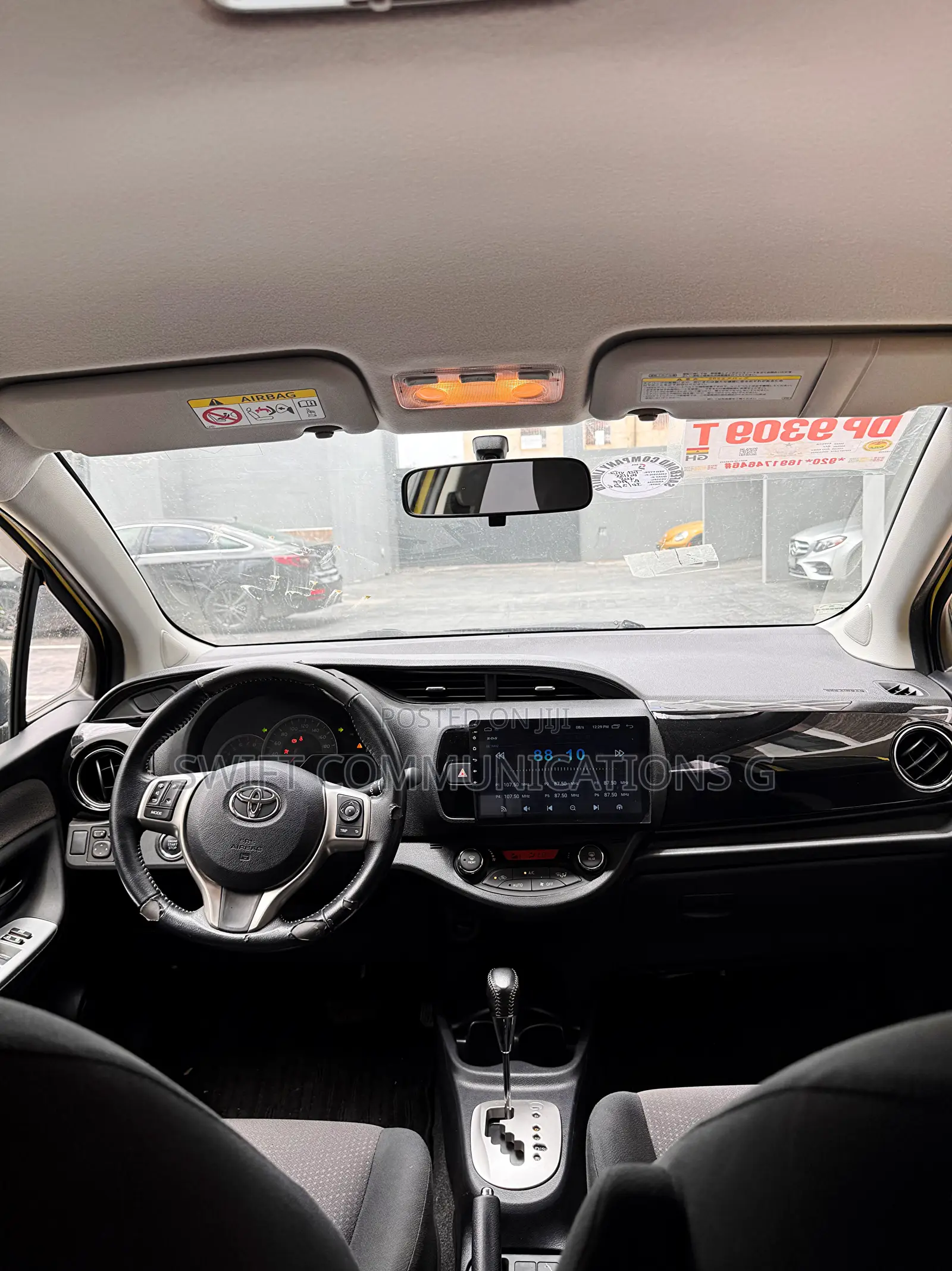 Toyota Vitz 1.3 FWD 5dr 2015 Yellow