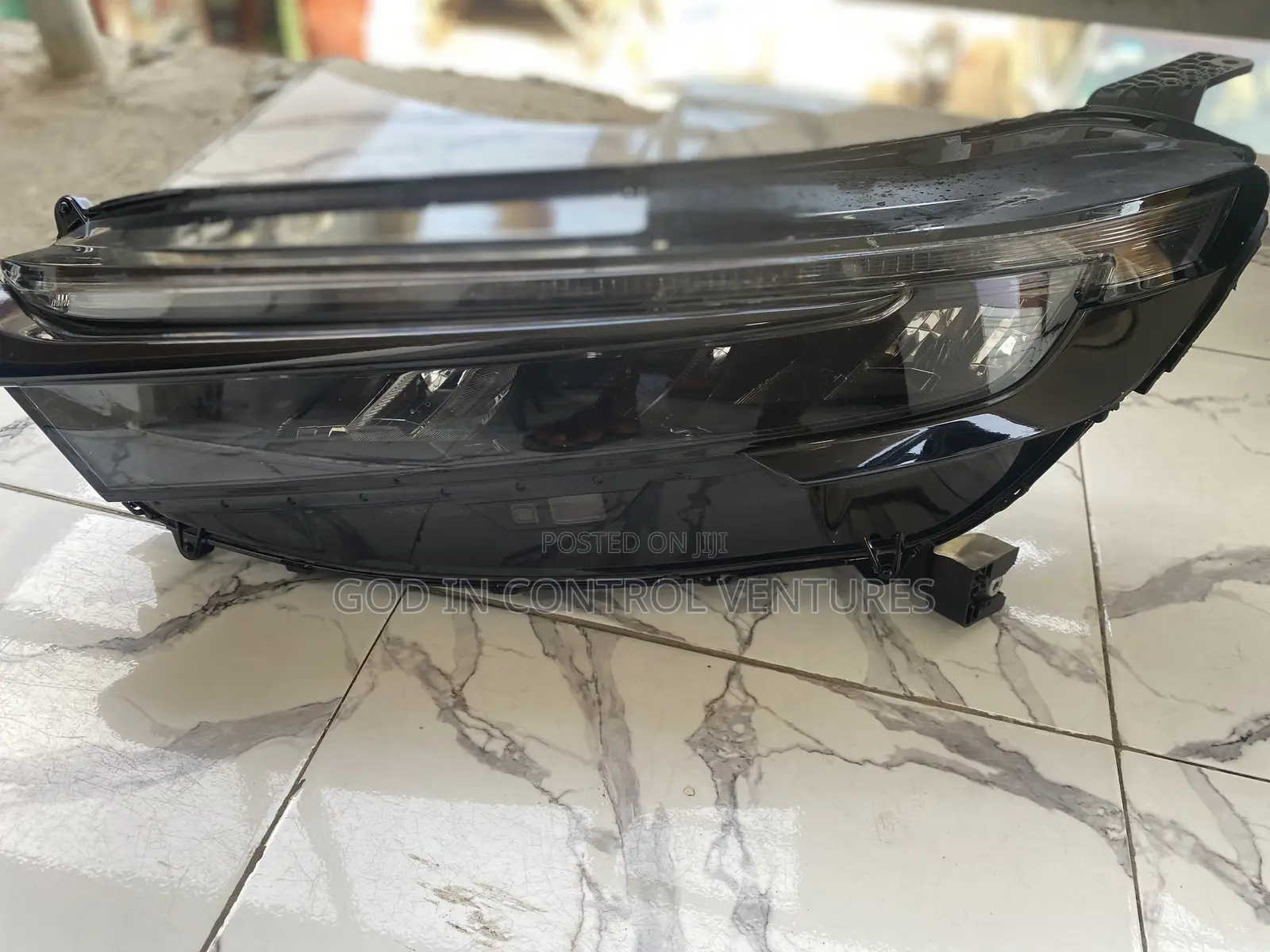 Honda C-Rv 2022 Headlight