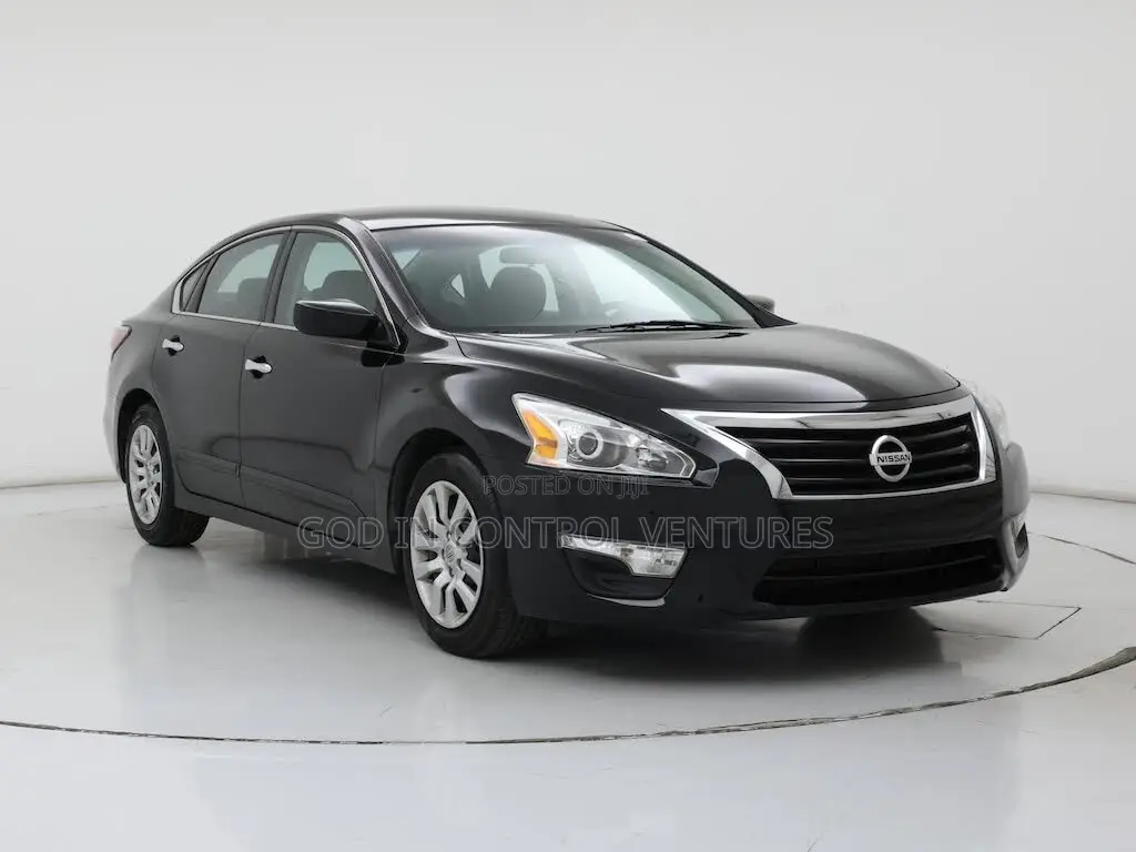 Nissan Altima 2014 Headlight