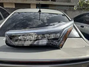 Acura RDX Headlight