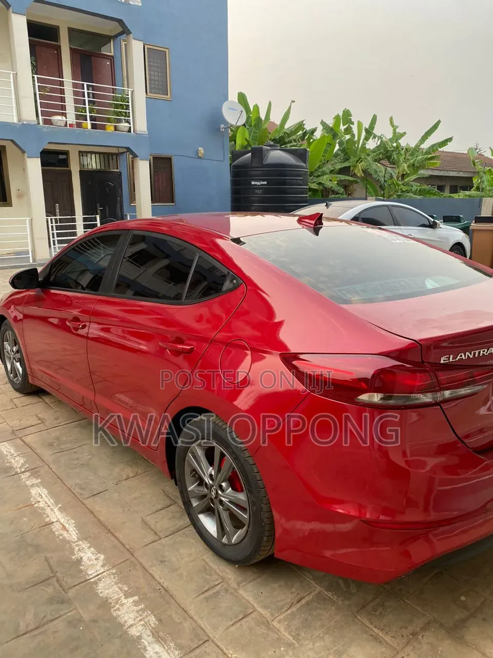 Hyundai Elantra 2017 Red