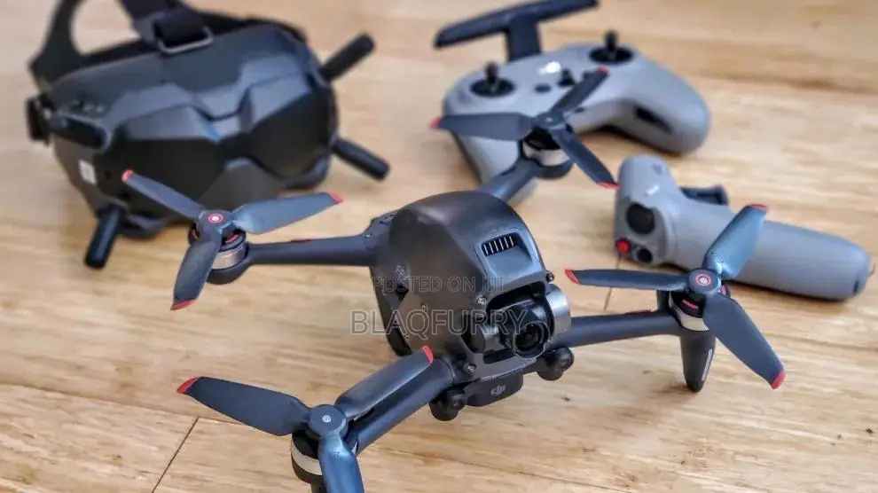 Dji FPV Combo + Fly More Kit + Full Accessories (Neatly Used)