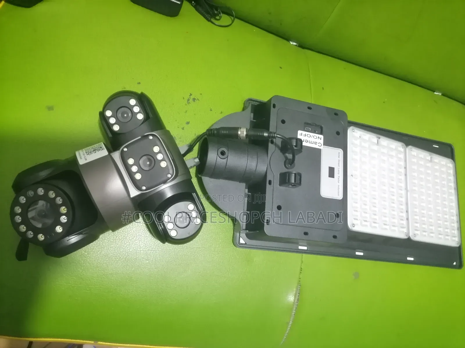 Solar Street Light With 4-lens Screen 4g Solar Camera