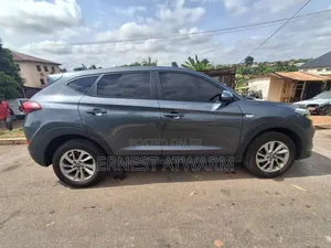 Hyundai Tucson 2018 Gray