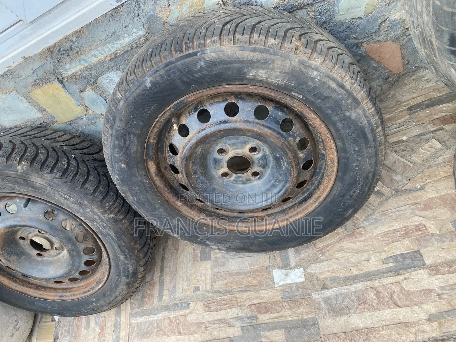 Rim 15 , 14 , 13 and 17 With Tires Set