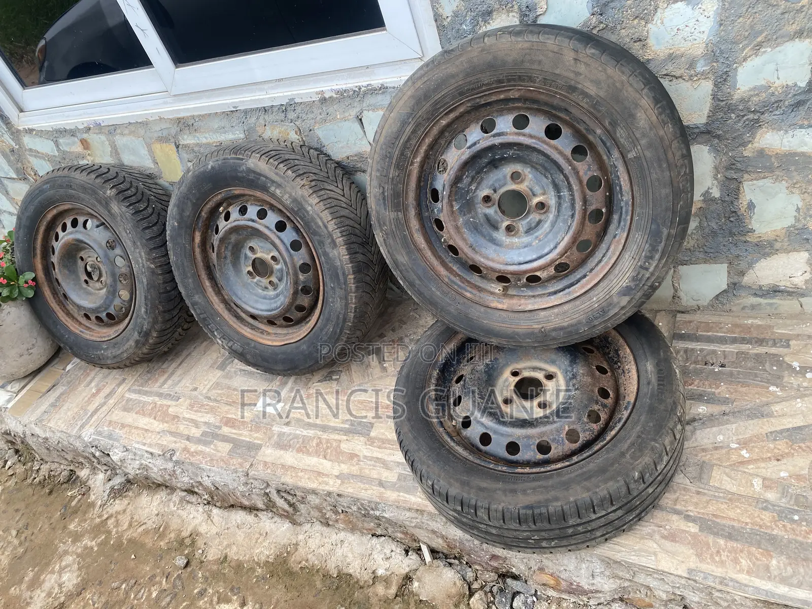 Rim 15 , 14 , 13 and 17 With Tires Set
