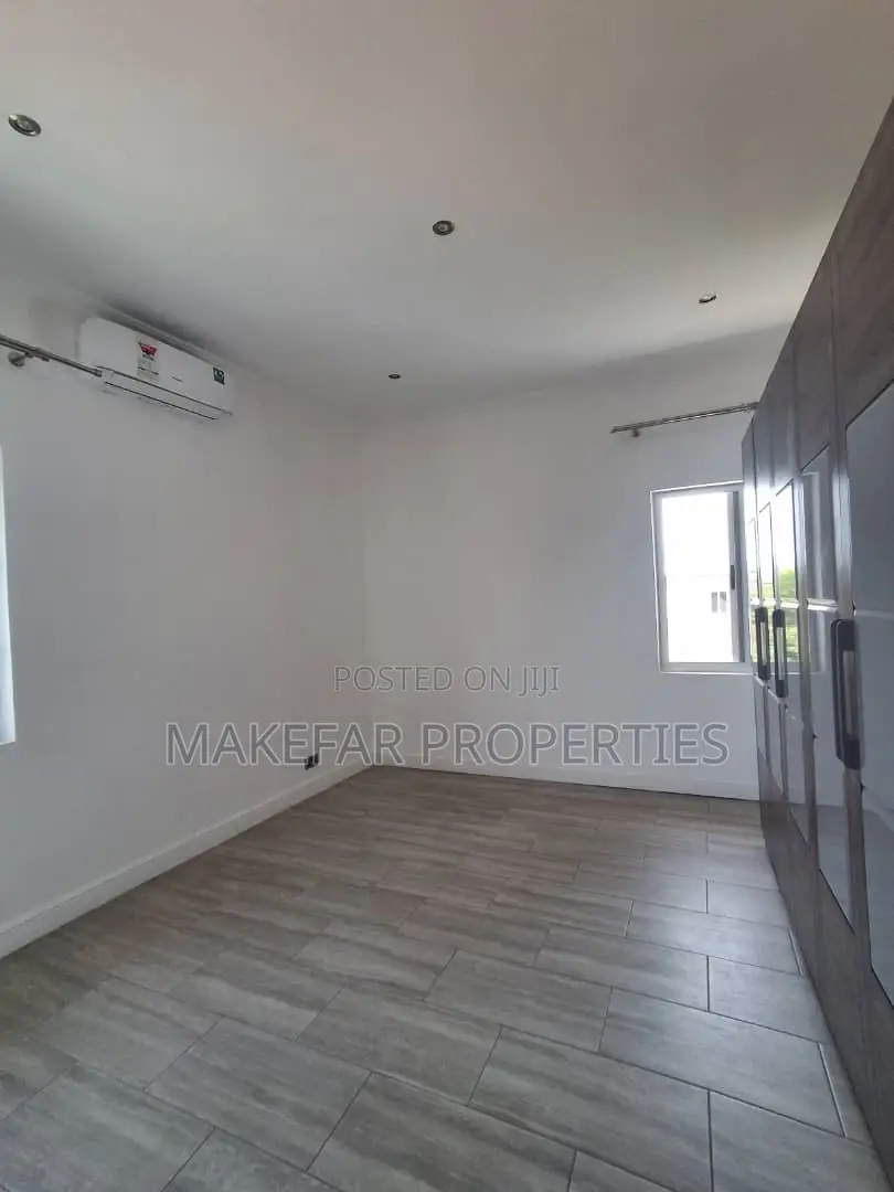 4bdrm House in East Legon for rent