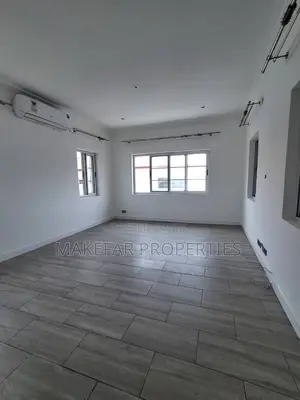 4bdrm House in East Legon for rent