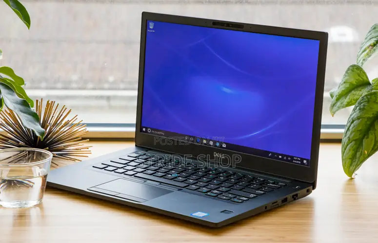 Laptop Dell Latitude 7490 16GB Intel Core i7 SSD 256GB