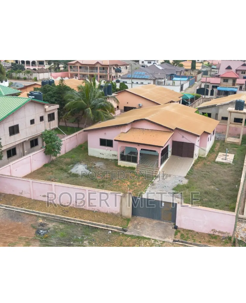 4bdrm House in Frempomaa Estate, Baatsona Total for sale