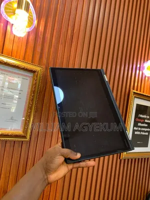 Laptop Lenovo ThinkPad X1 Yoga 8GB Intel Core i5 SSD 256GB
