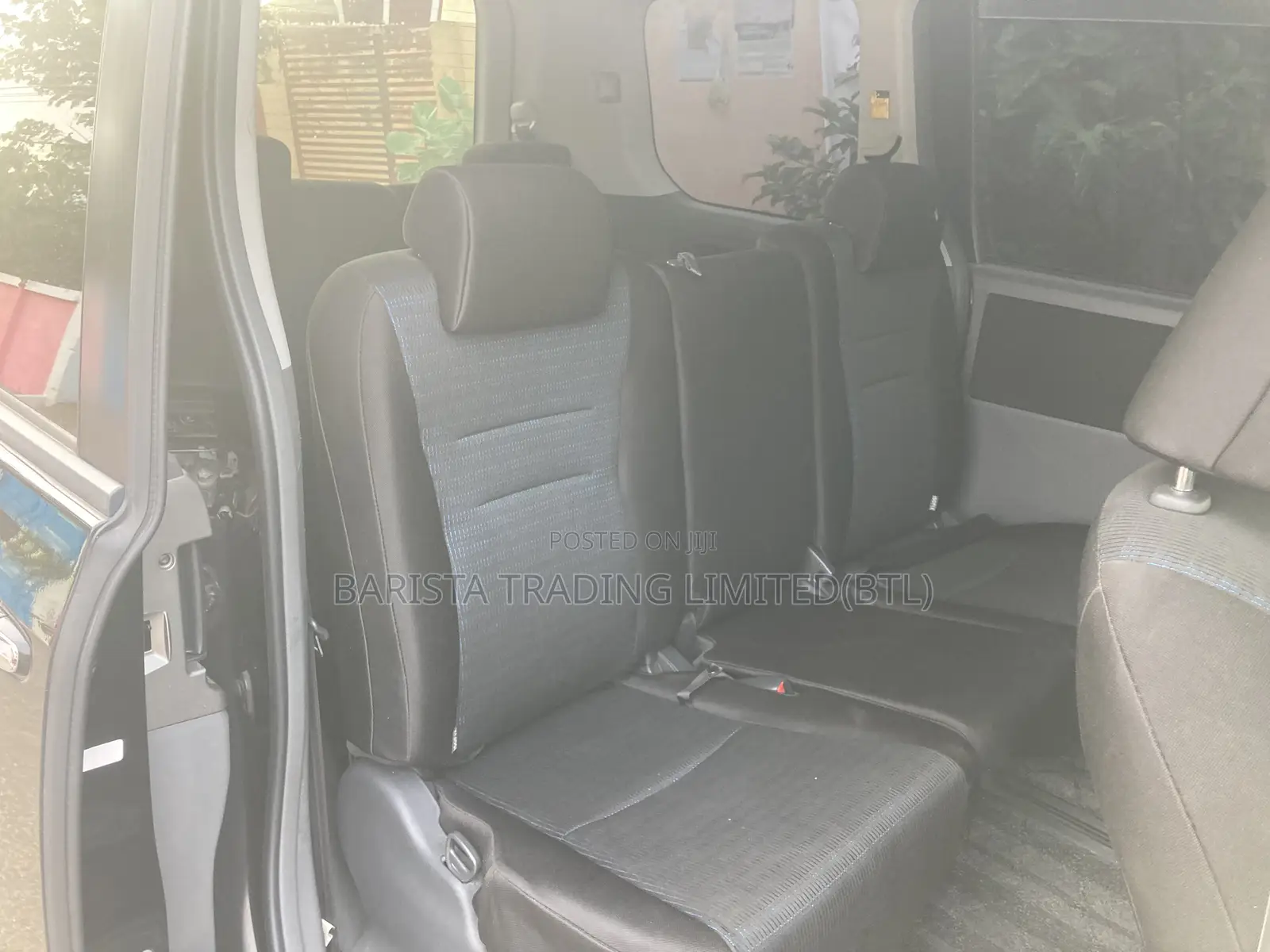 Toyota Voxy 2011 Black