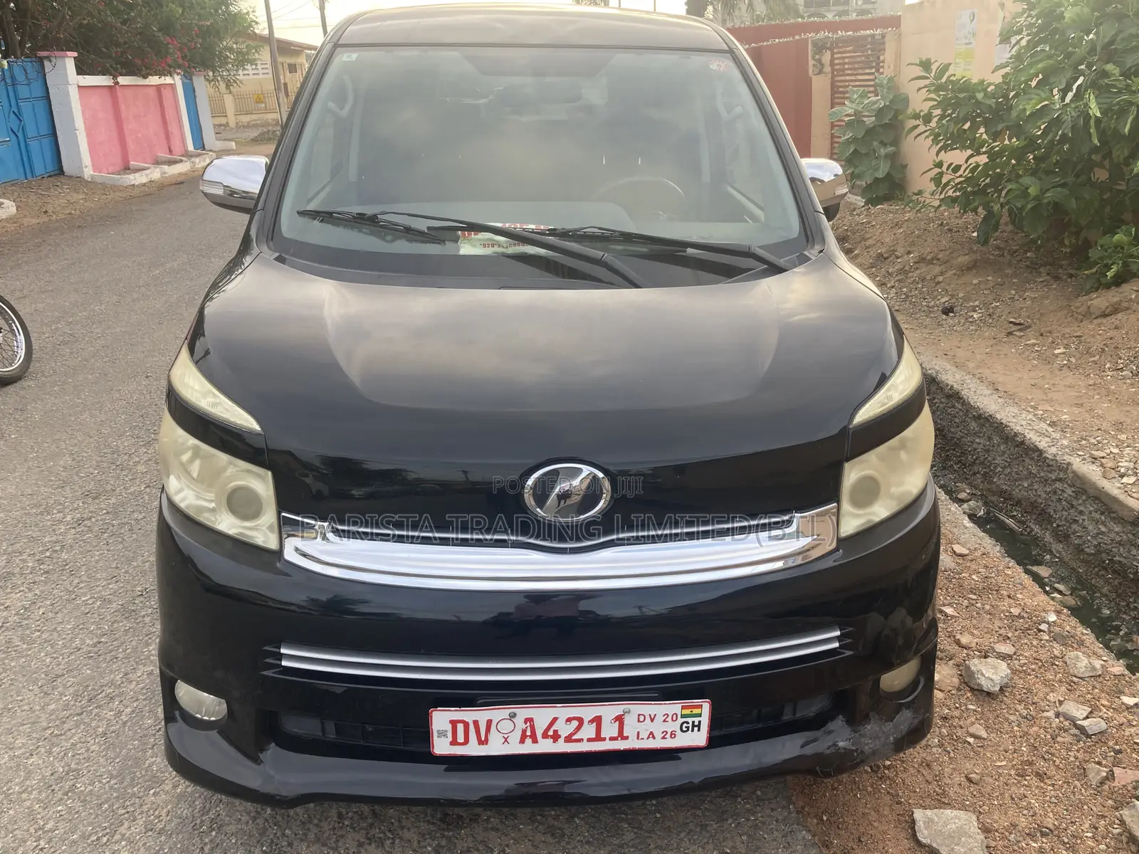Toyota Voxy 2011 Black