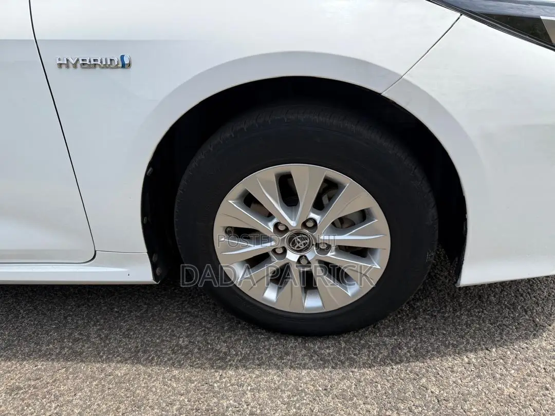 Toyota Corolla 2020 White