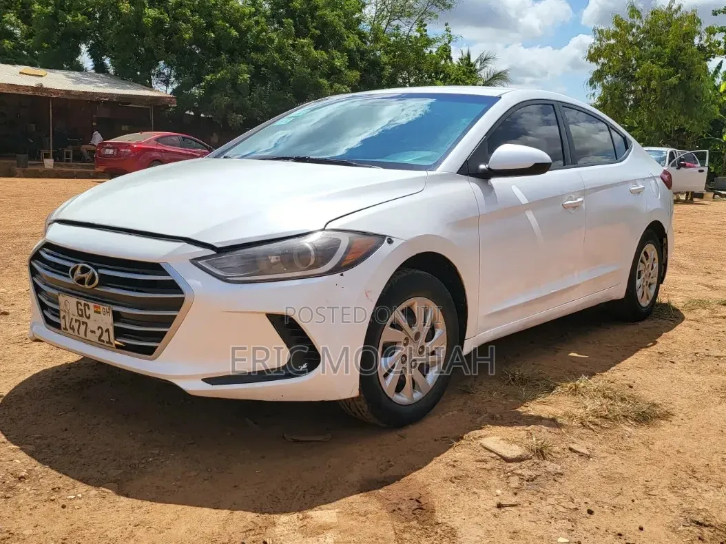 Hyundai Elantra For Rent