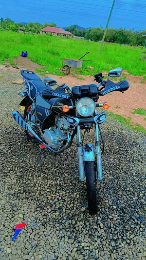 Honda 2025 Black