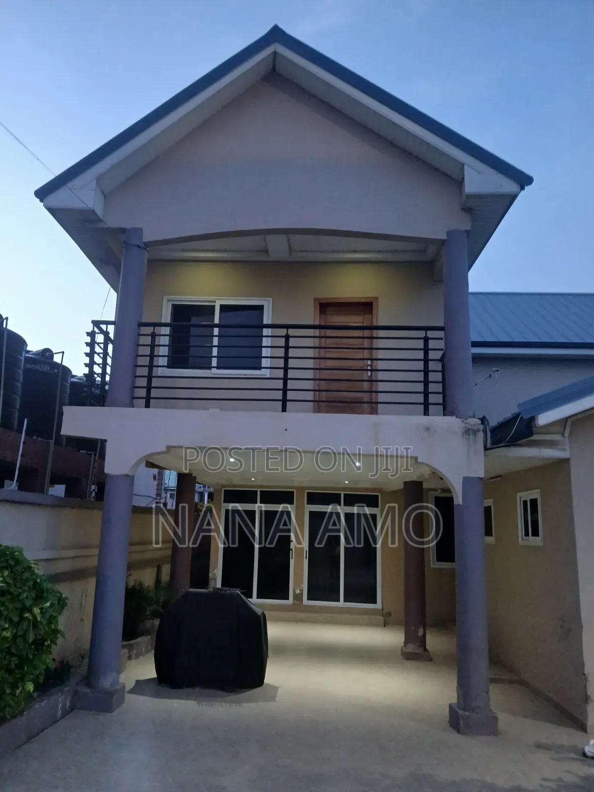 Furnished 7bdrm House in Weija Junction for sale