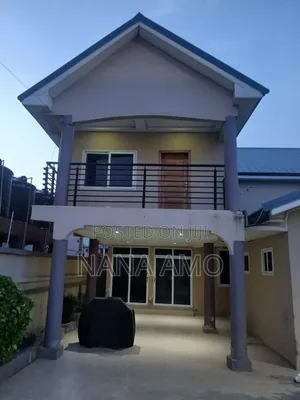 Furnished 7bdrm House in Weija Junction for sale