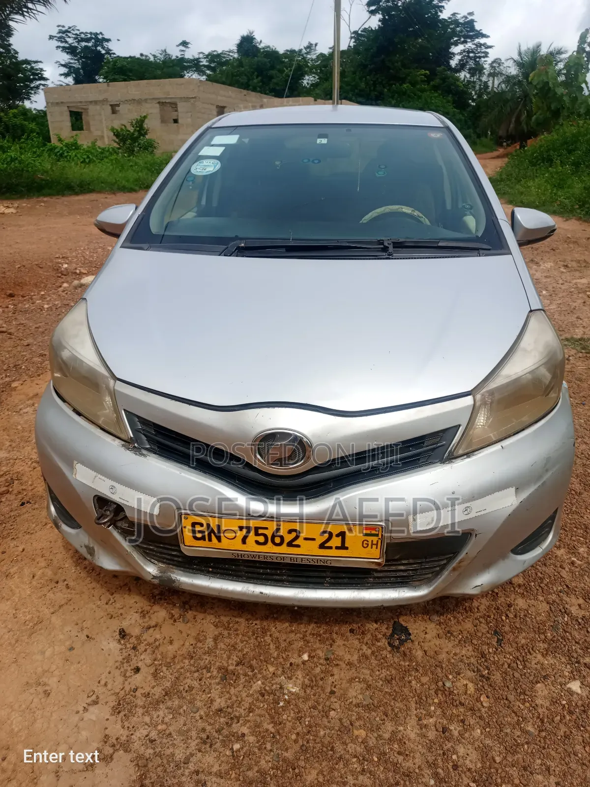 Toyota Vitz 1.3 AWD 5dr 2013 Silver