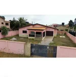 4bdrm House in Frempomaa Estate, Baatsona Total for sale